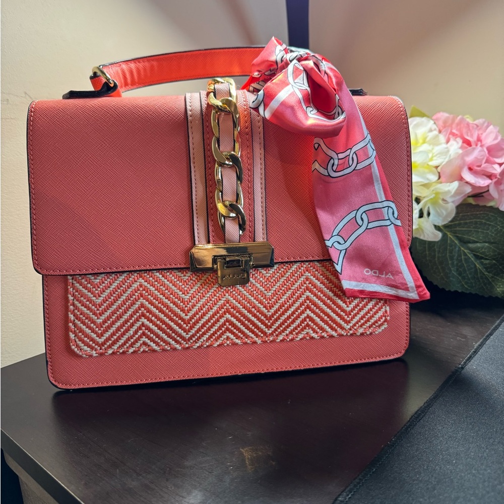 CORAL PURSE WITH BOW | NEVER USED
